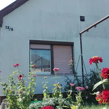 Διαμέρισμα Barakah Farm & Apartman *